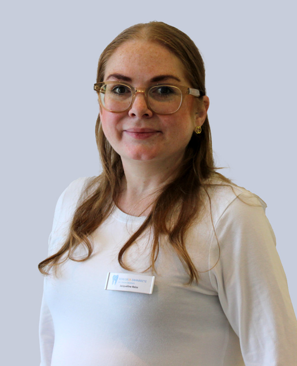 Bild einer Mitarbeiterin - Jacqueline Reiss